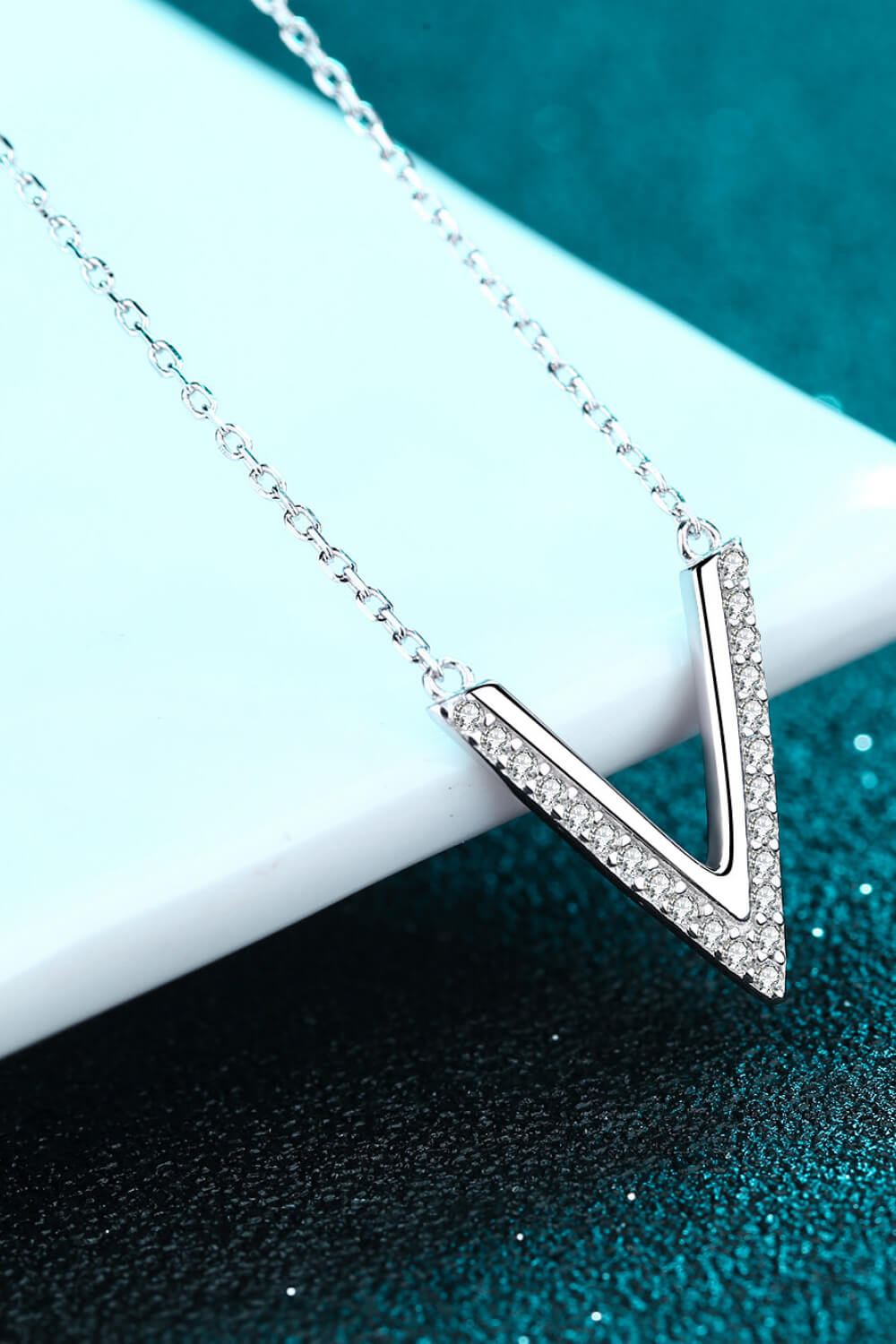 Sterling Silver 'V' Letter Pendant Necklace
