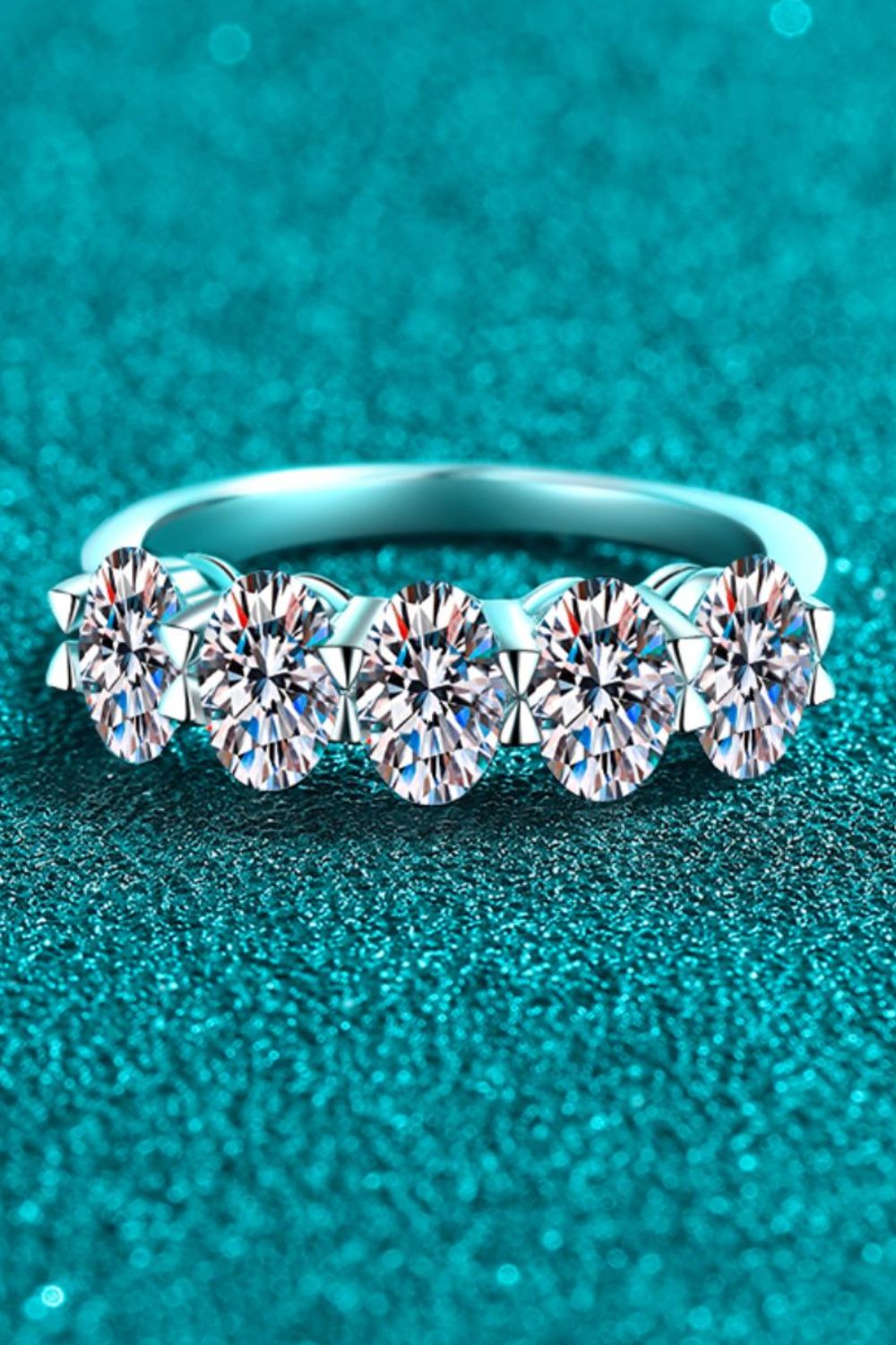 Row 2.5 Ct Moissanite Silver Ring