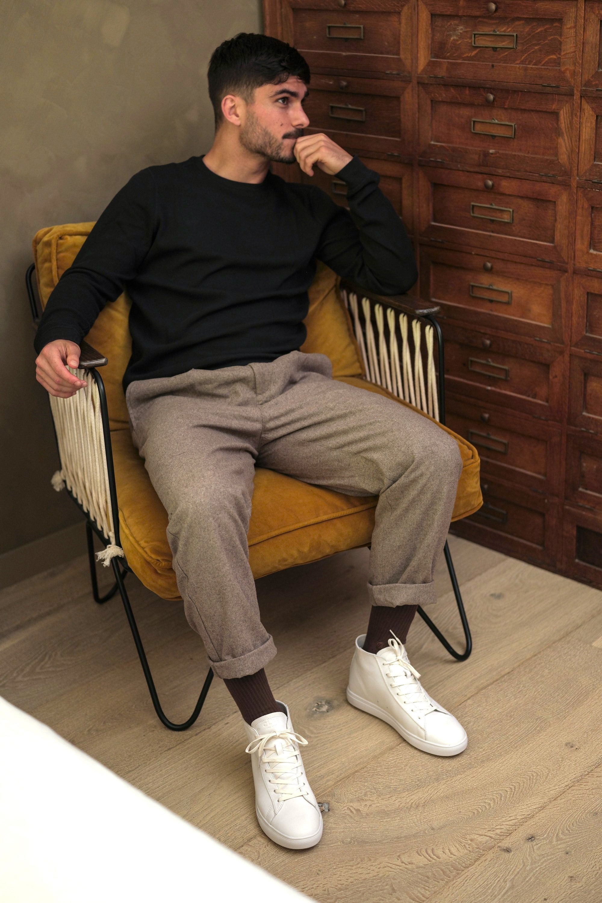 Bradley Mid Sneaker | White