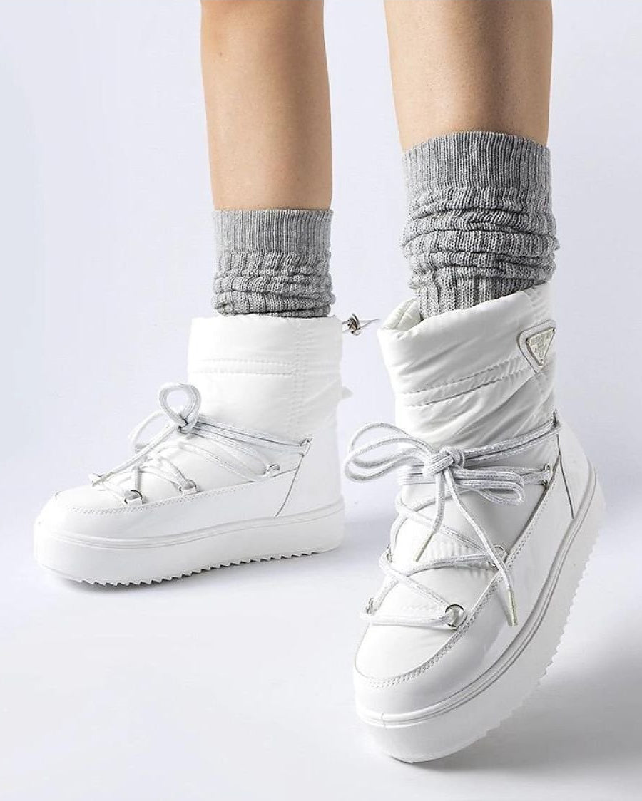 White Snow Boots