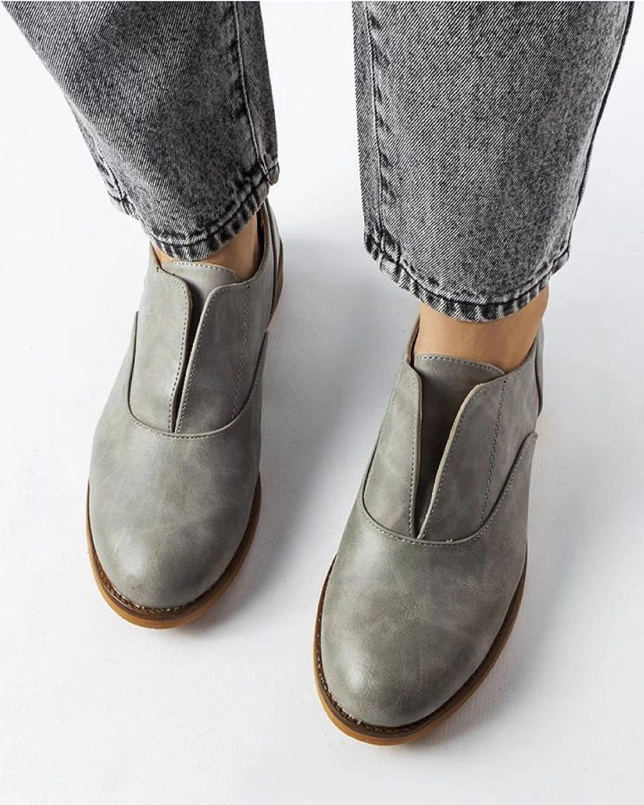 Low Shoes model 207059 Solea