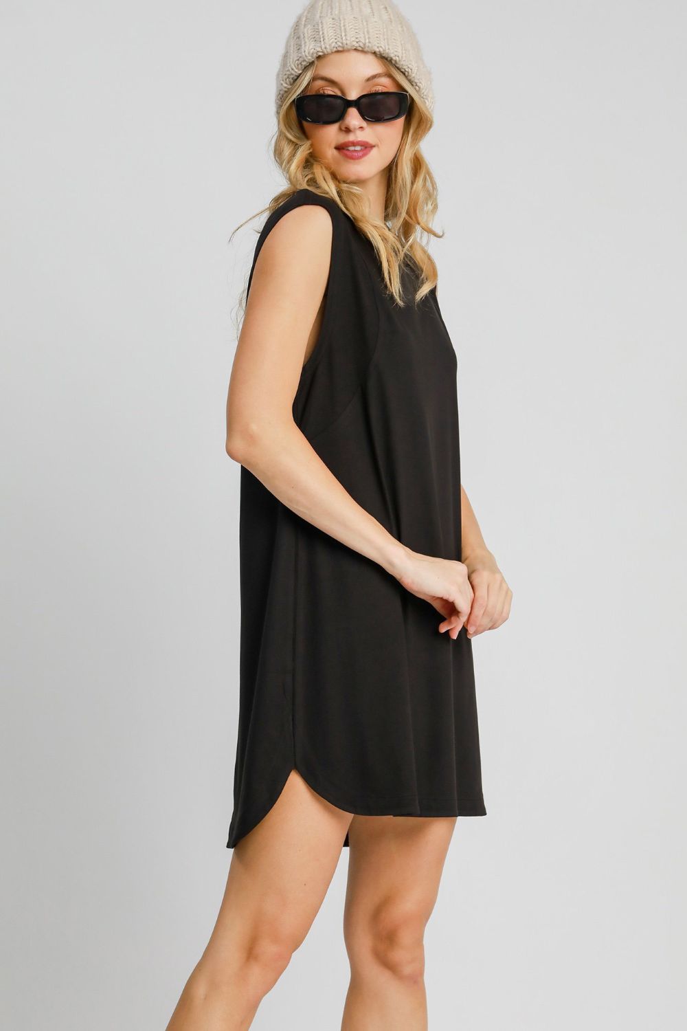 Sleeveless High-Low Curved Hemline Mini Dress Black
