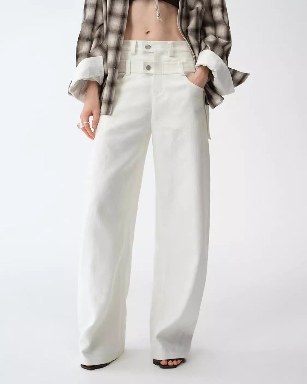 Old Money Style Linen Cut Scimitar Pants ‘Weiss Love Letter’