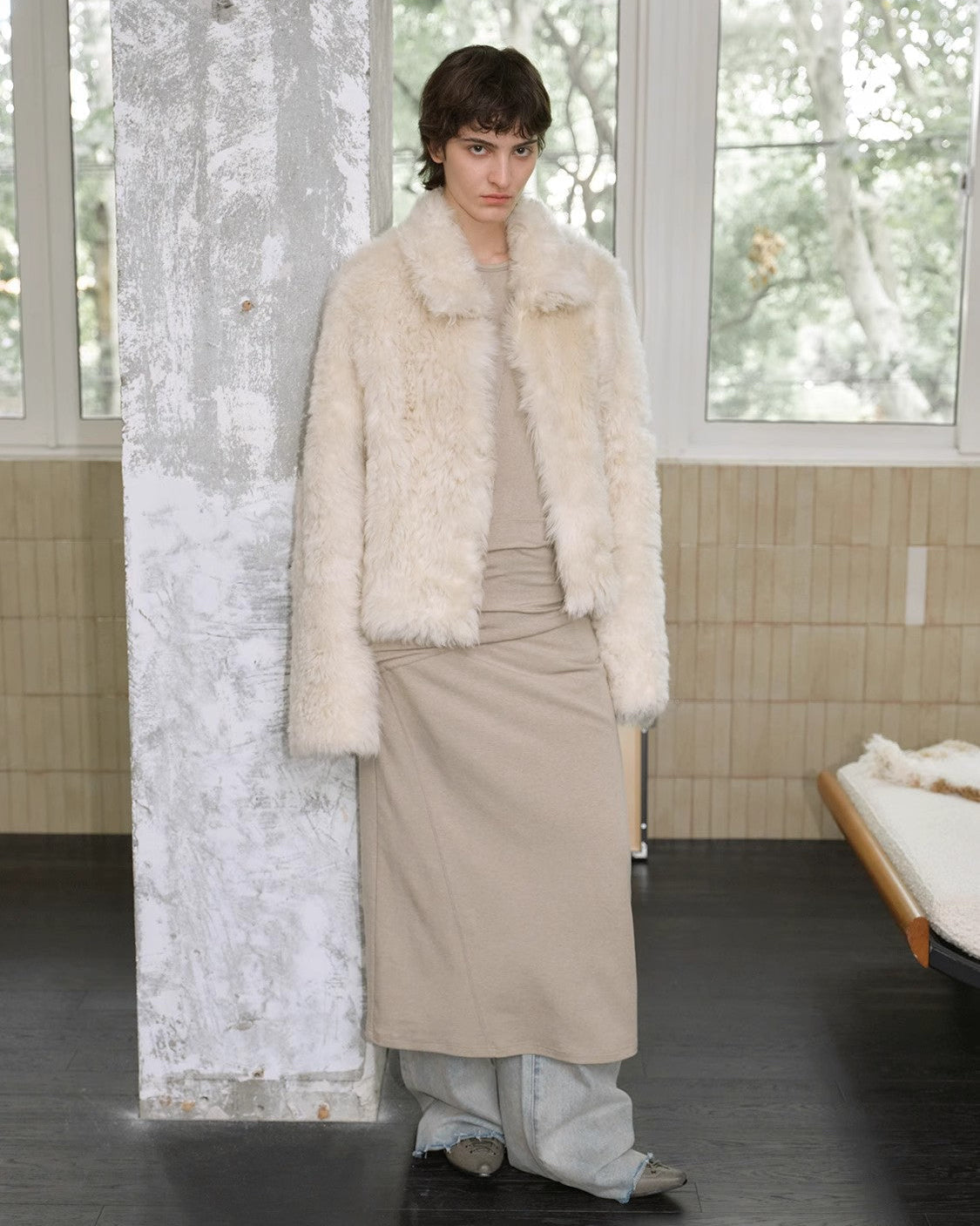 Fireladyfur Women's Short Wool Sheepskin Coat ‘Blackmoon Berlin’