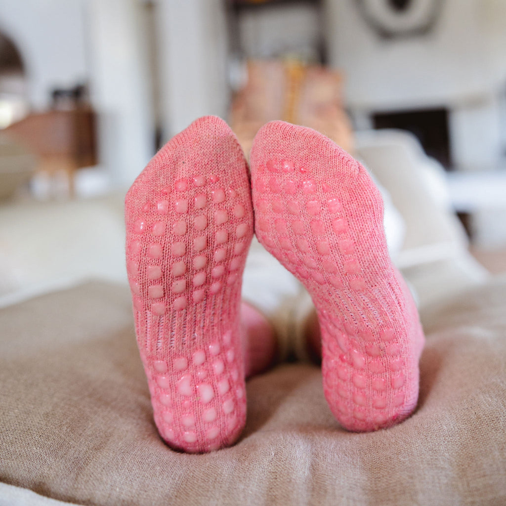 Serene Socks Adult Merino Wool Non-Slip Socks Coral | 1 Pair