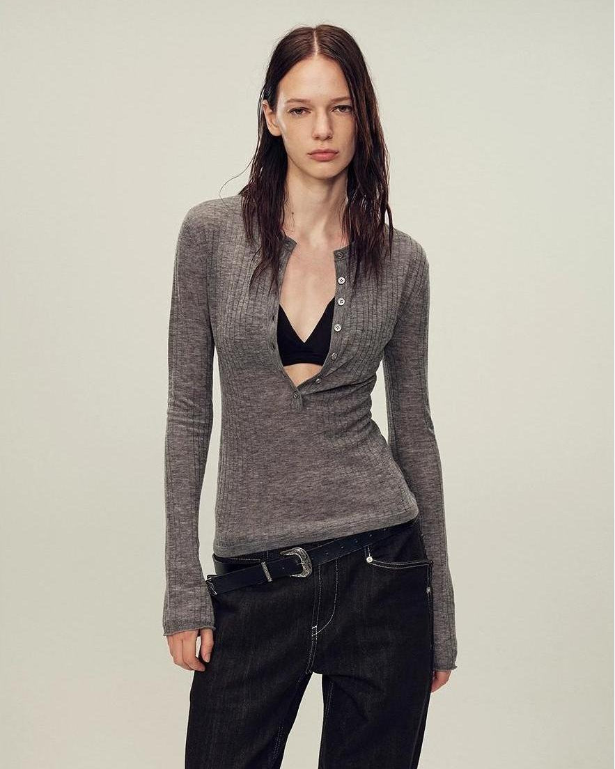 Ultrafine Wool Blend Versatile V-Neck Cardigan "Warm Brown Quiet Autumn"
