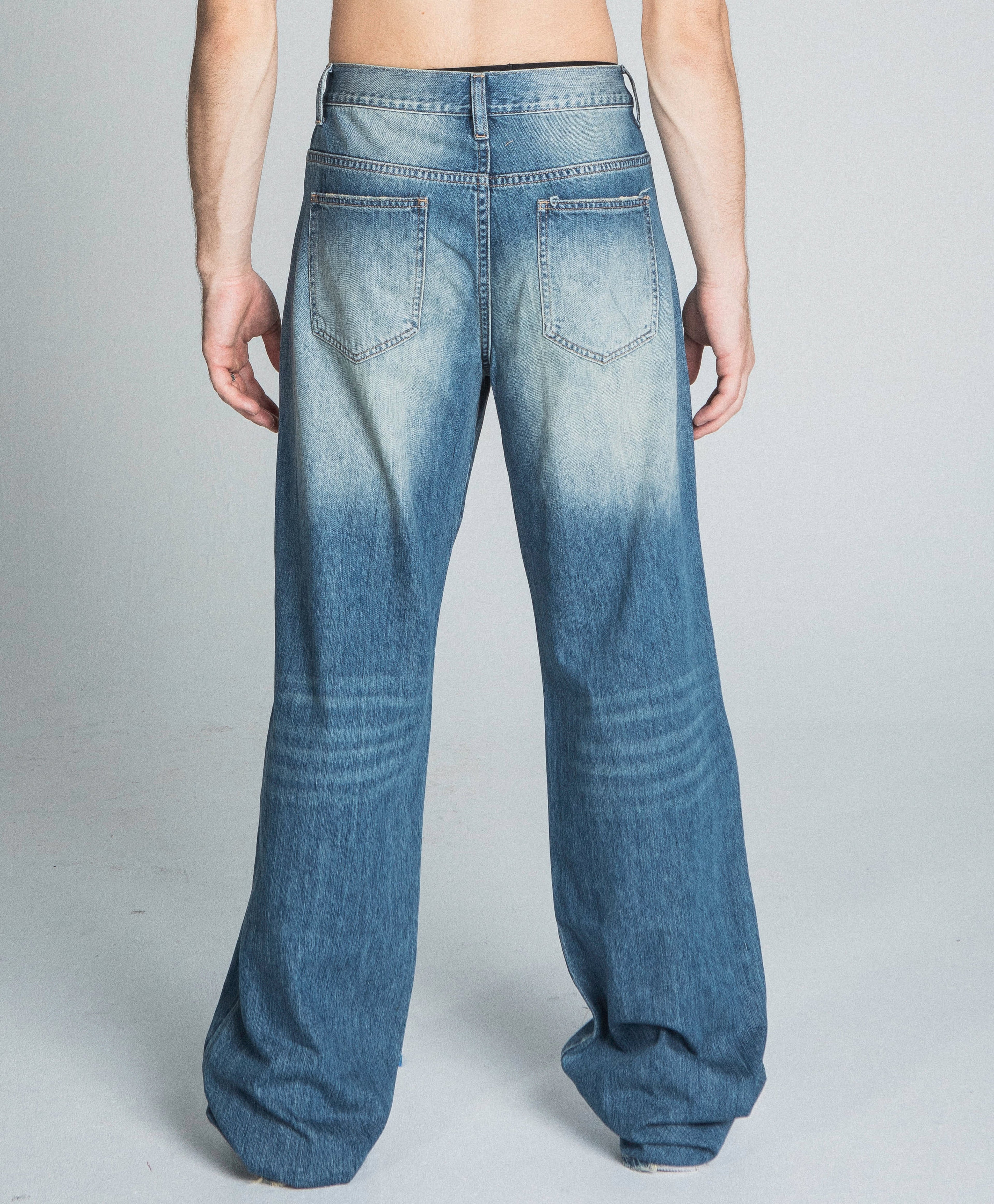 Classic Blue Lightly Distressed Baggy Jeans | AJ09-3
