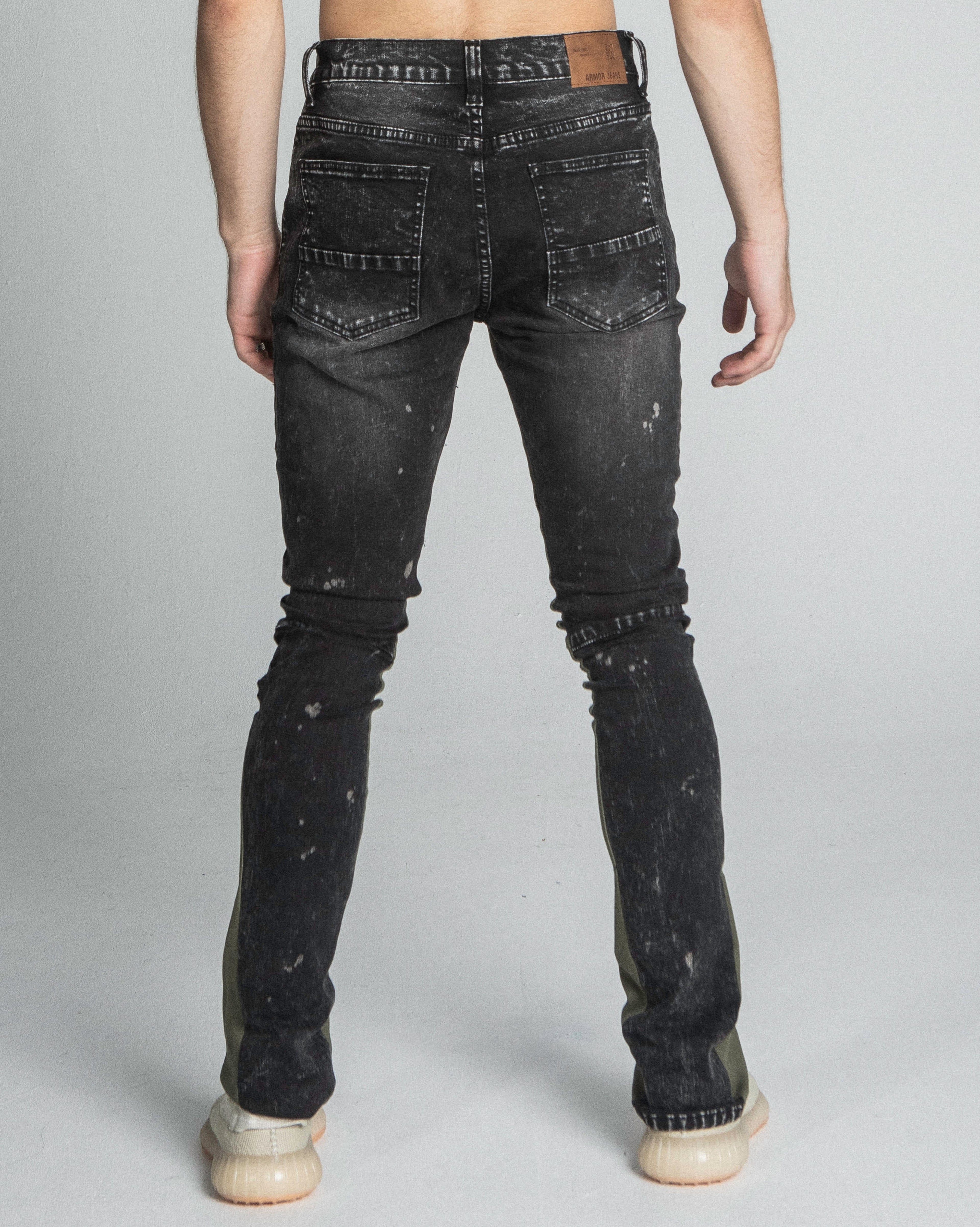 Armor Jeans Distressed Star Stacked Black/Brown | AR711