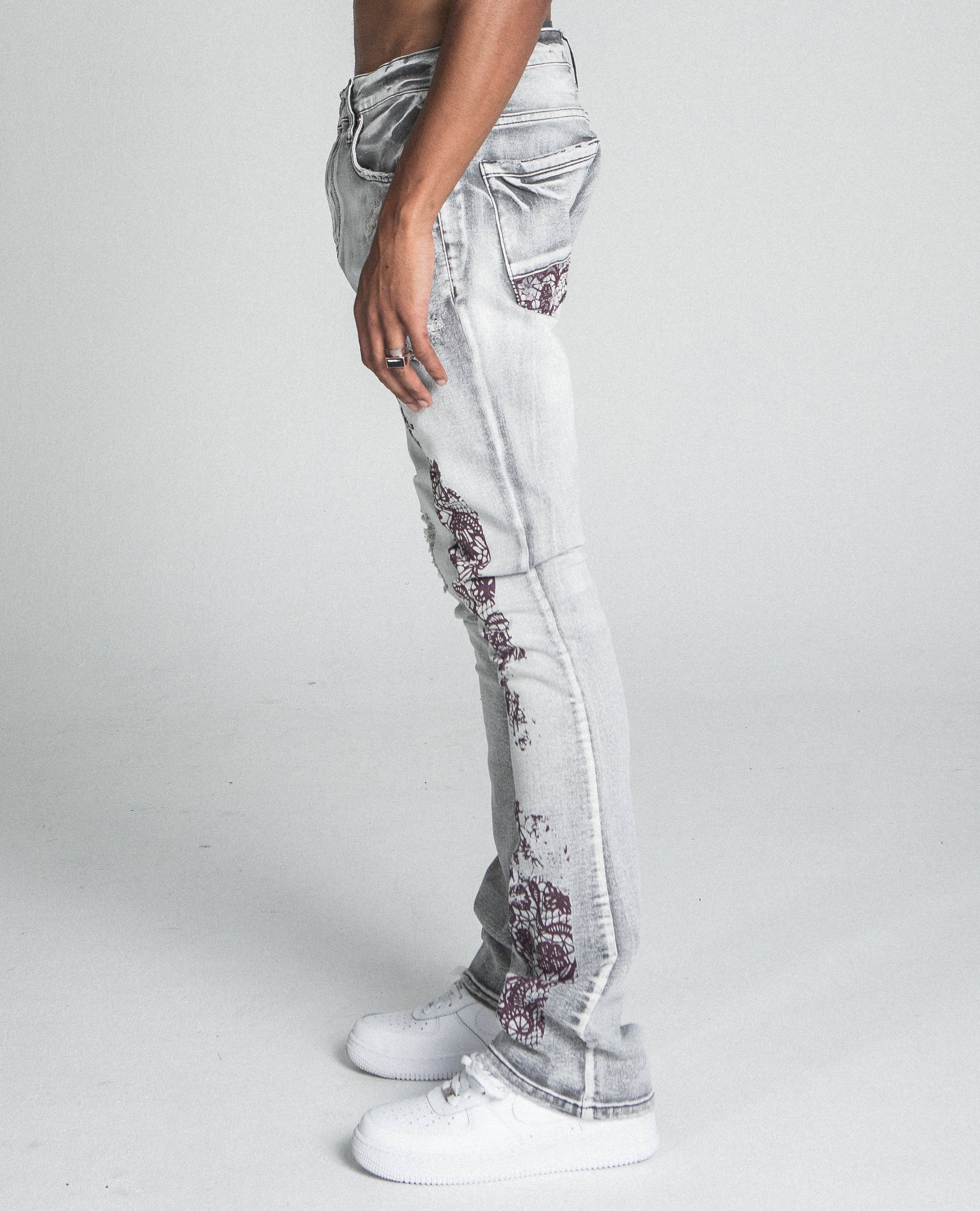 Lace Faded Wash Stacked Jeans | AJ27SK