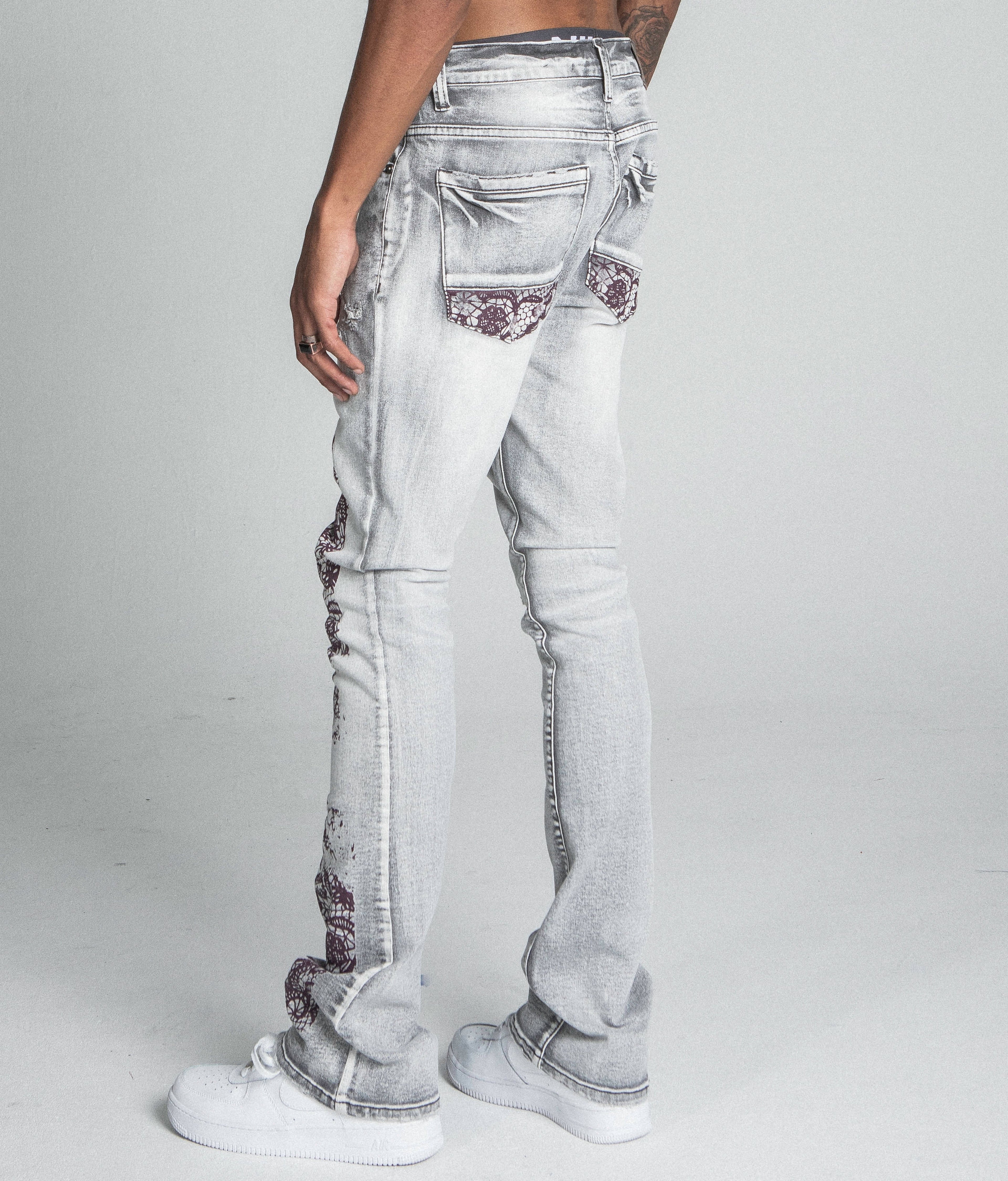 Lace Faded Wash Stacked Jeans | AJ27SK
