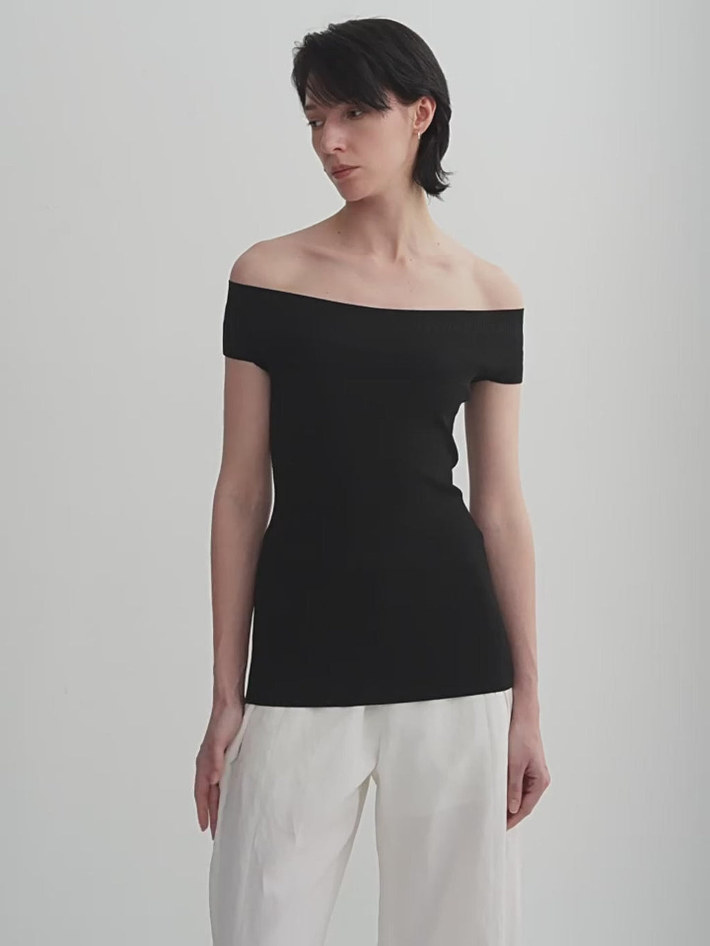 Mulberry Silk Blended One-Shoulder Strapless Summer Top
