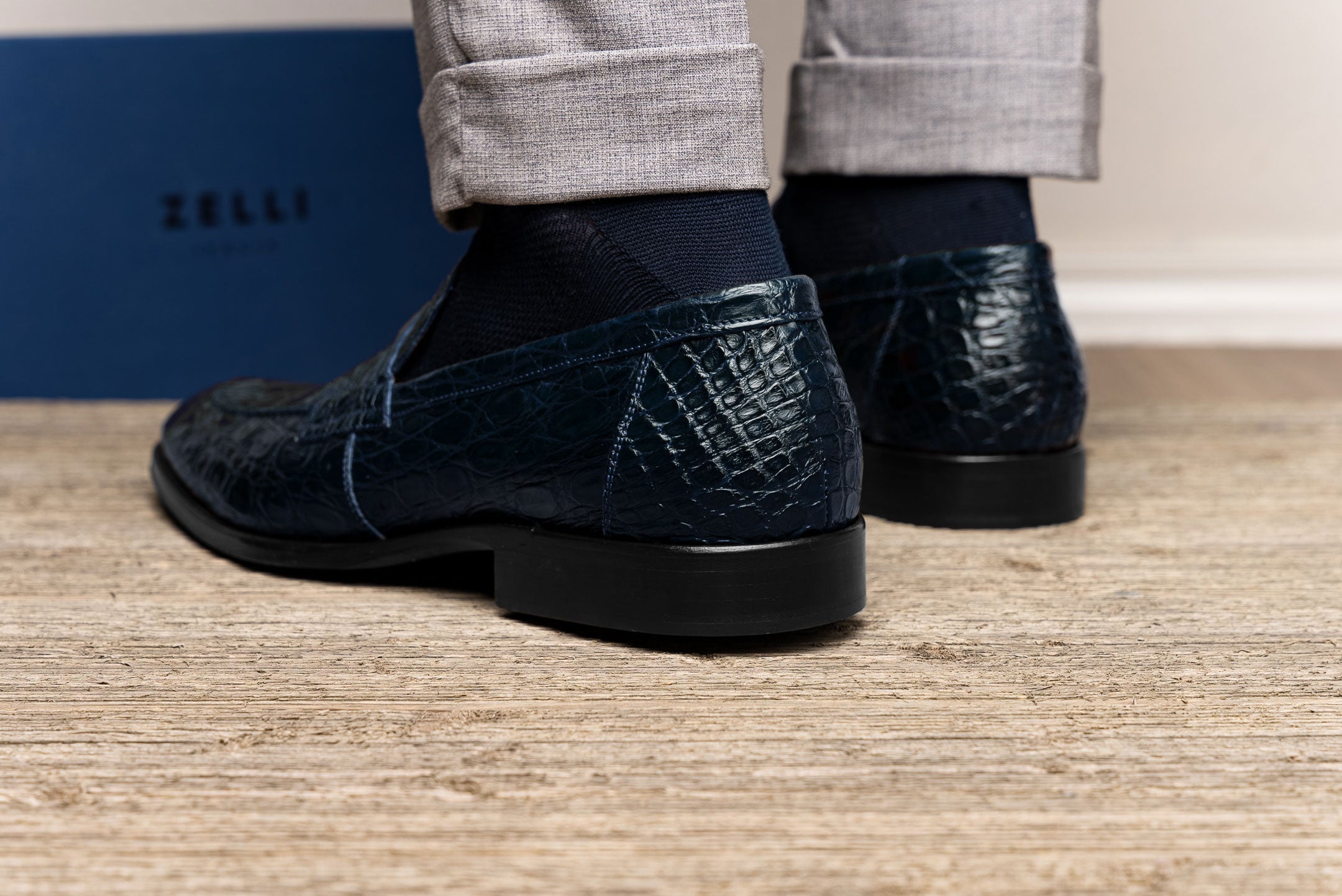 Roma Crocodile Penny Loafer | Navy