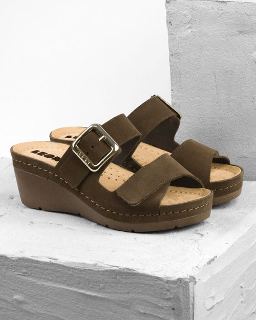 Amara by LEON Women’s Leather Sandals | Adjustable Comfort Sandals with Gel-Insole