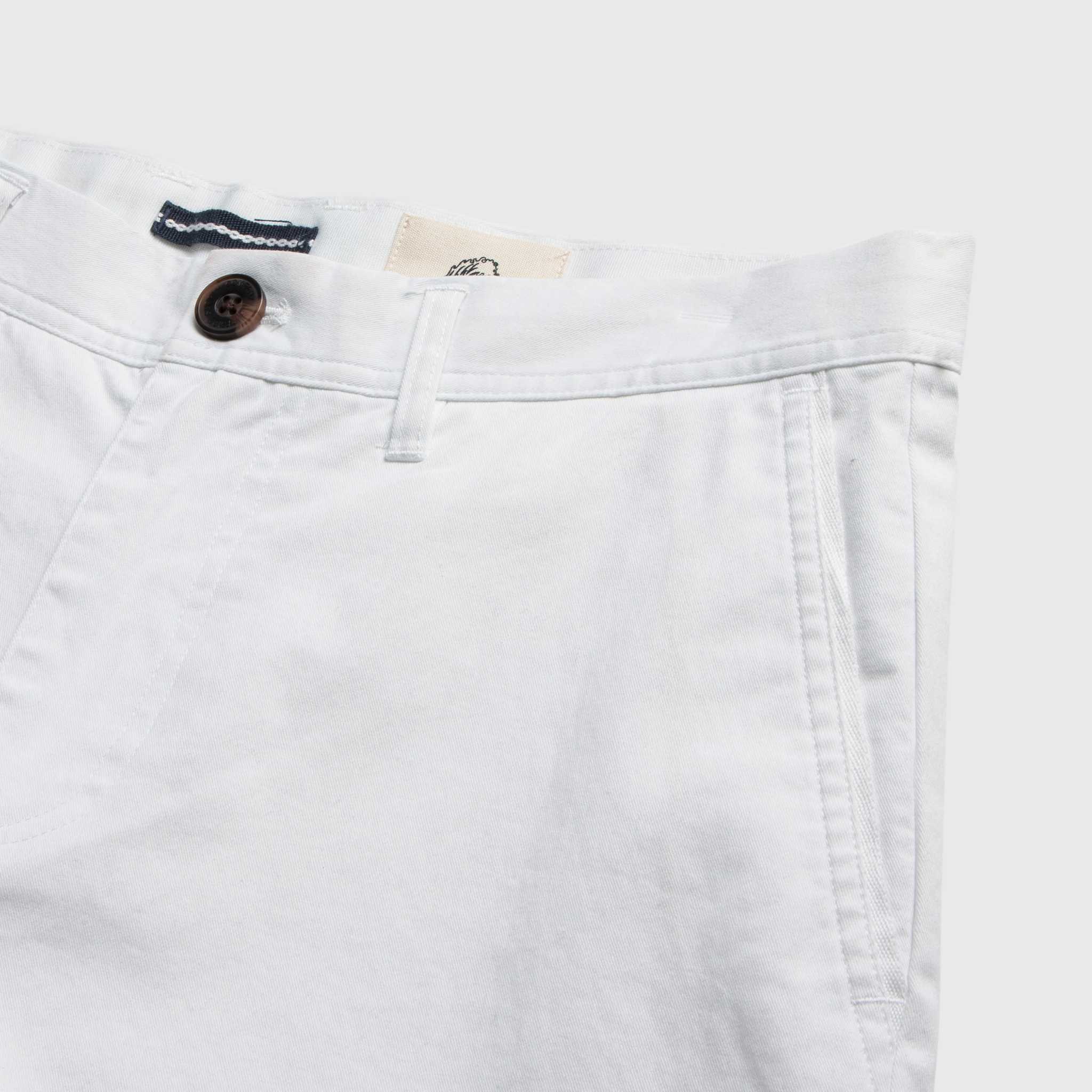Andrew 7.5" Stretch Twill Short | Brilliant White