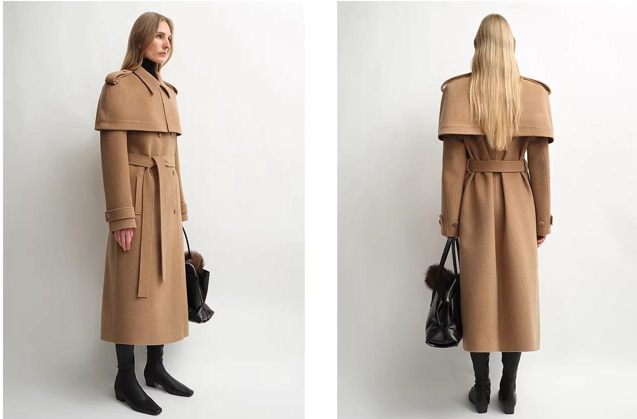 Alpaca Wool Coat with Detachable Cape ‘Elegant Silhouette’