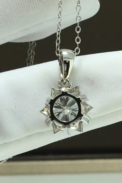 Looking At You 2 Ct Moissanite Pendant Necklace