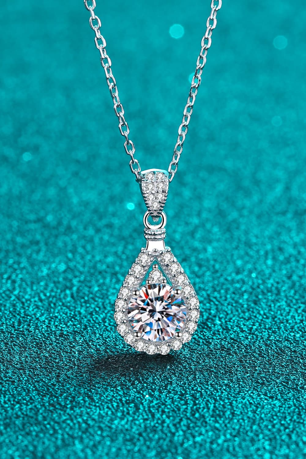 Teardrop Pendant Necklace 2 Ct Moissanite