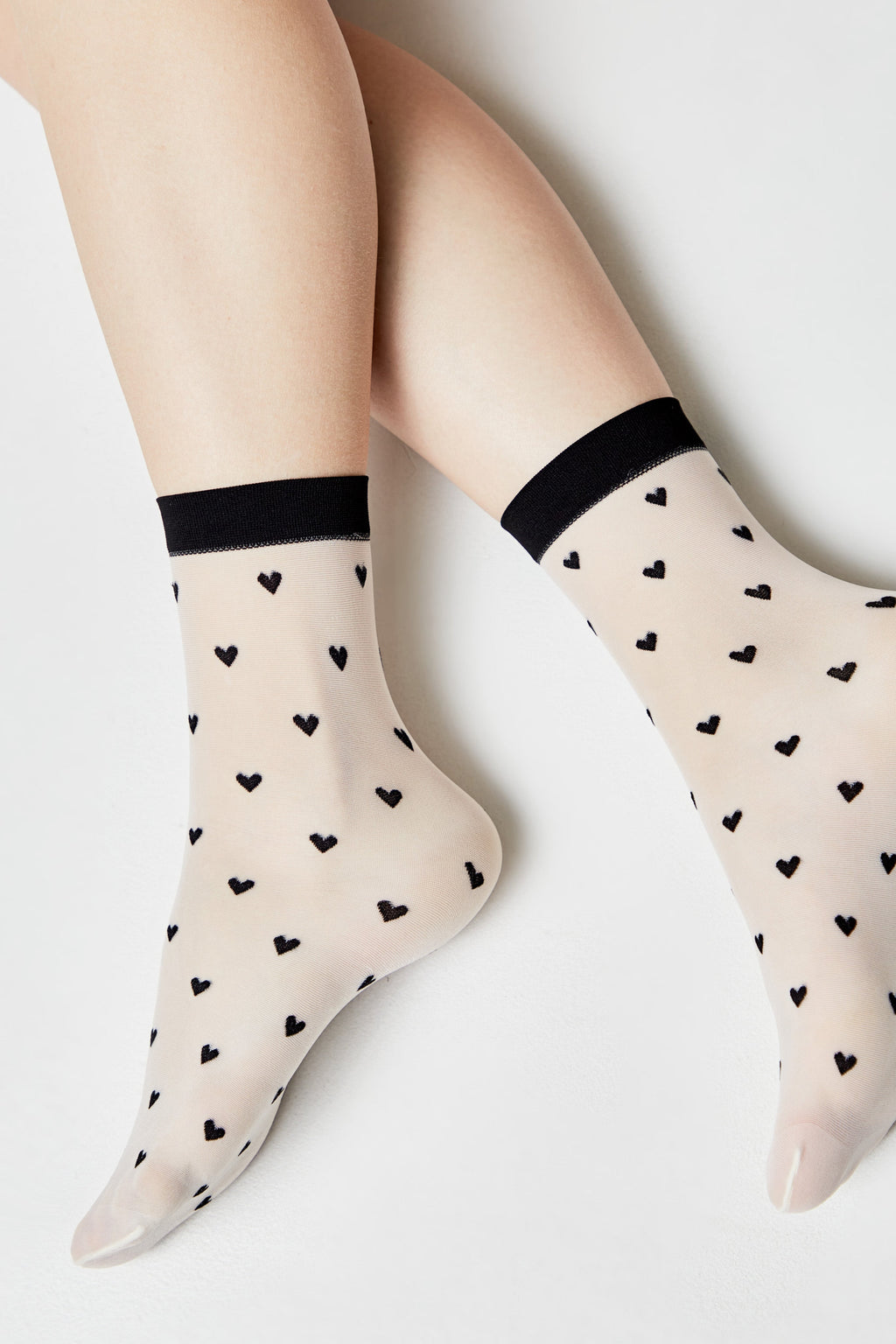 Conte Fantasy Socks Hearts Pattern