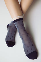 Conte Socks Classic 491 | Glossy Pattern and Decorative Transparent Mesh