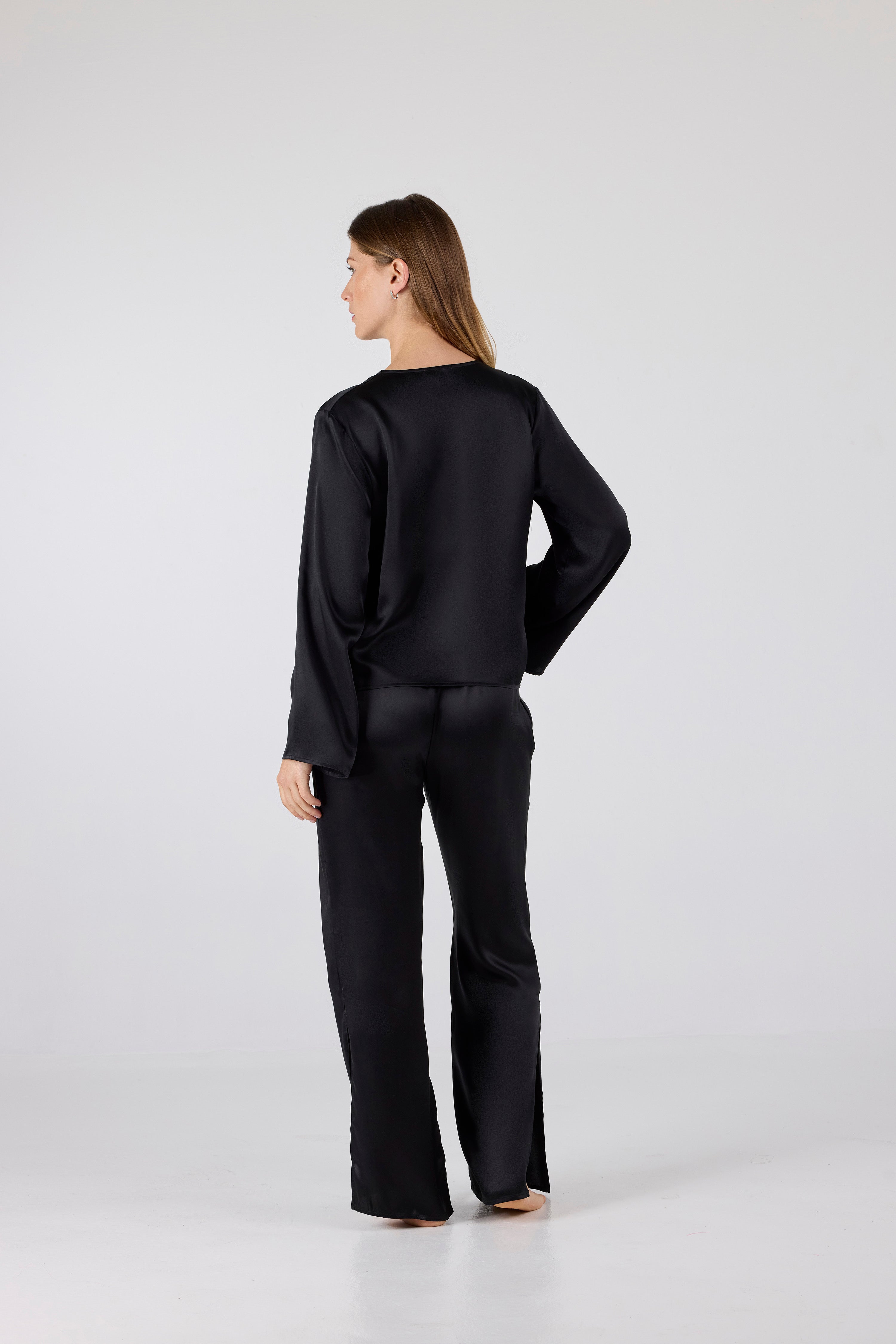 Amelia Silk Lounge Set Black