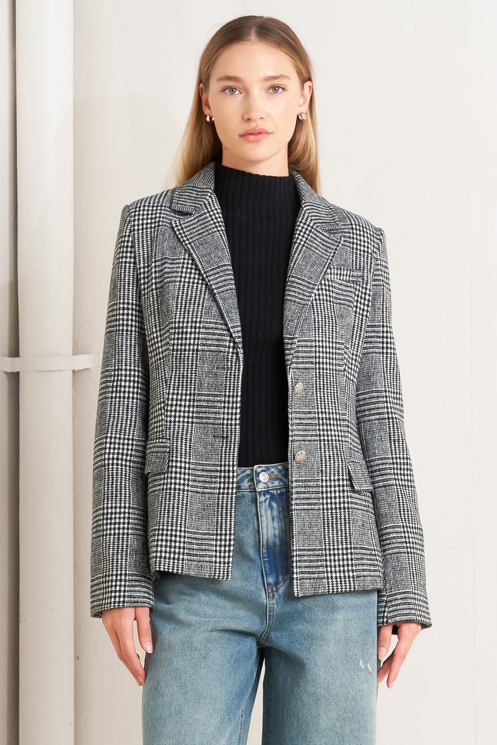 City Checkline Woolen Woven Blazer