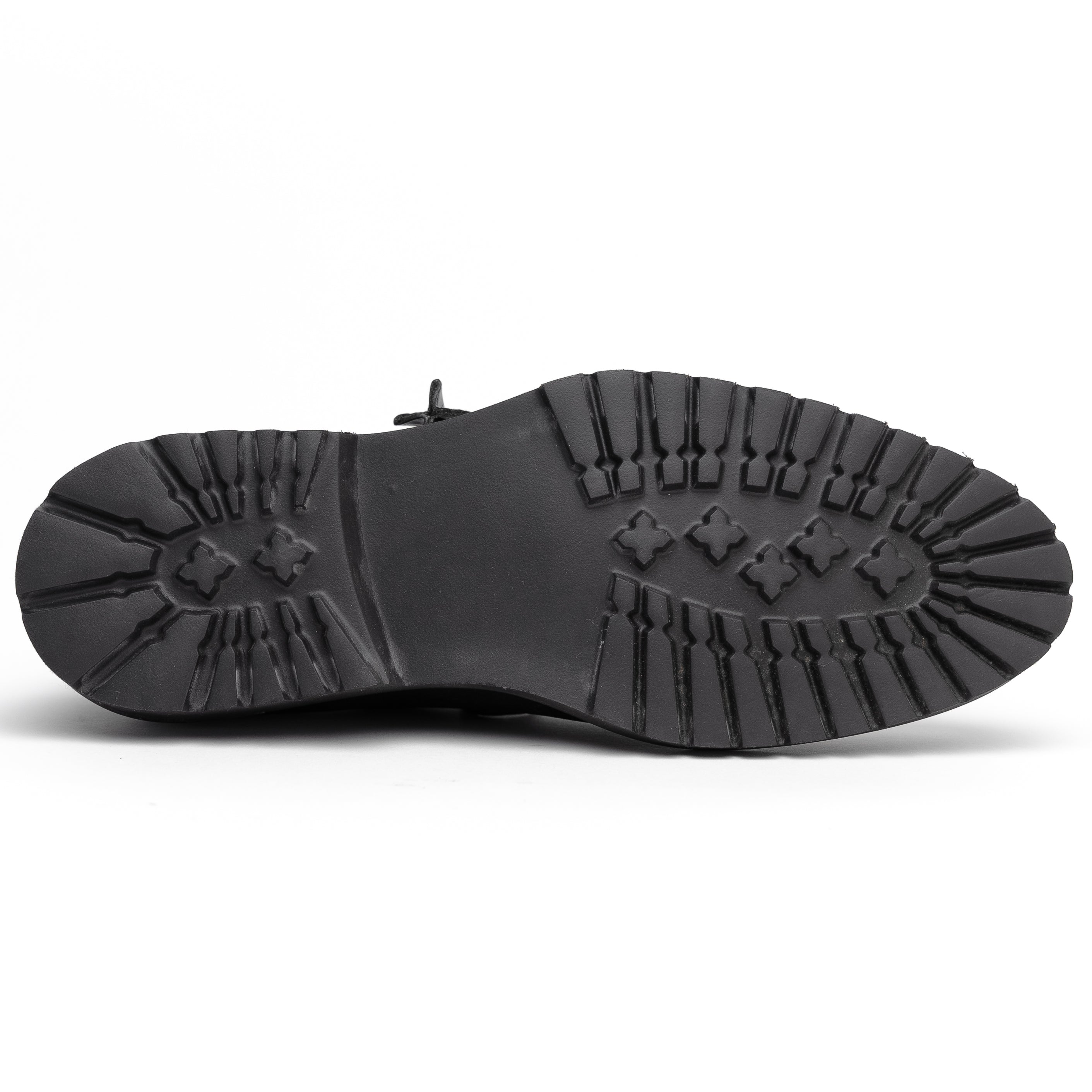 CAMPO Sueded Goatskin Lace-Up with Wax Finish | Black
