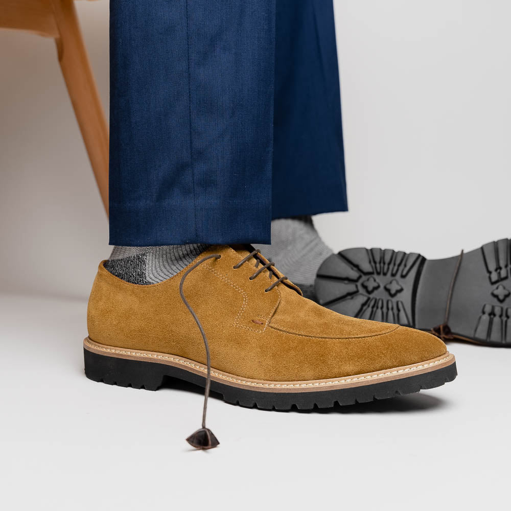 CAMPO Sueded Goatskin Lace-Up | Tobacco