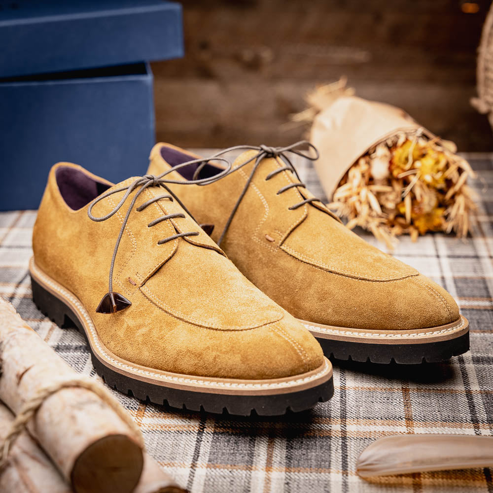 CAMPO Sueded Goatskin Lace-Up | Tobacco