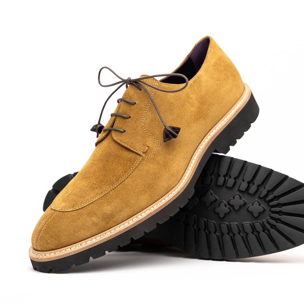 CAMPO Sueded Goatskin Lace-Up | Tobacco