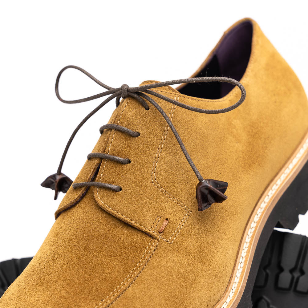 CAMPO Sueded Goatskin Lace-Up | Tobacco