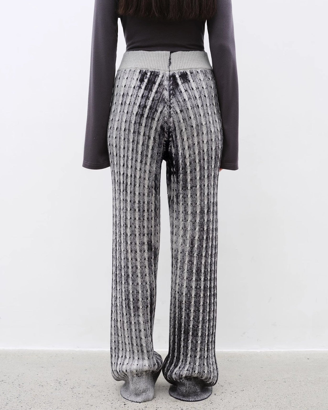 ‘Winter Date’ Knitted Straight Pants with Elastic Waistband