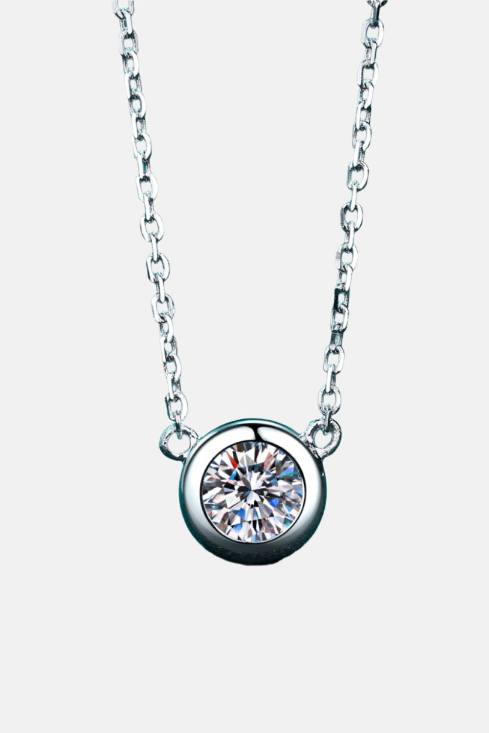 Round Moissanite Pendant Chain Necklace