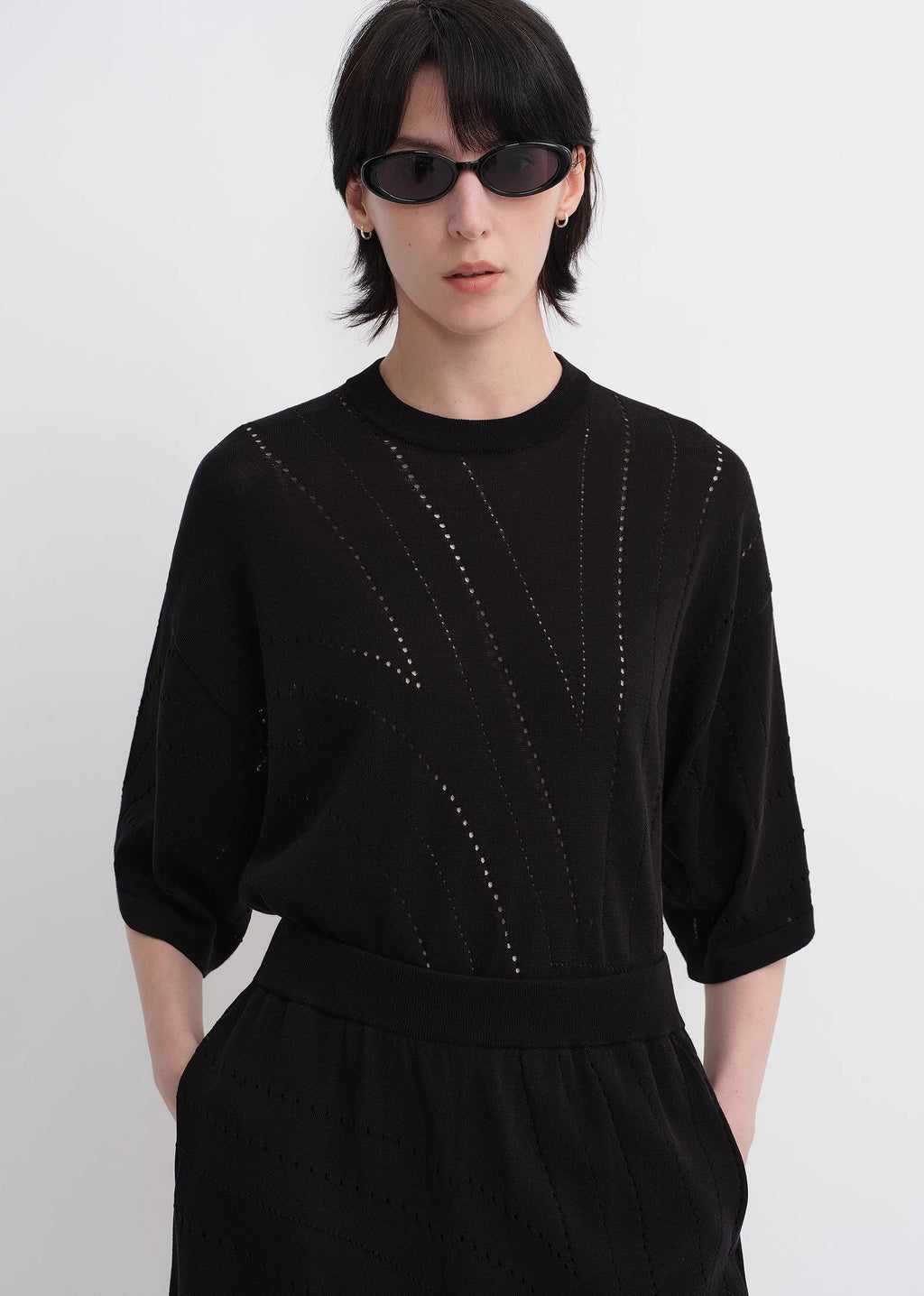 Customized Acetate Cotton Geometric Lines Knitted Suit | Black