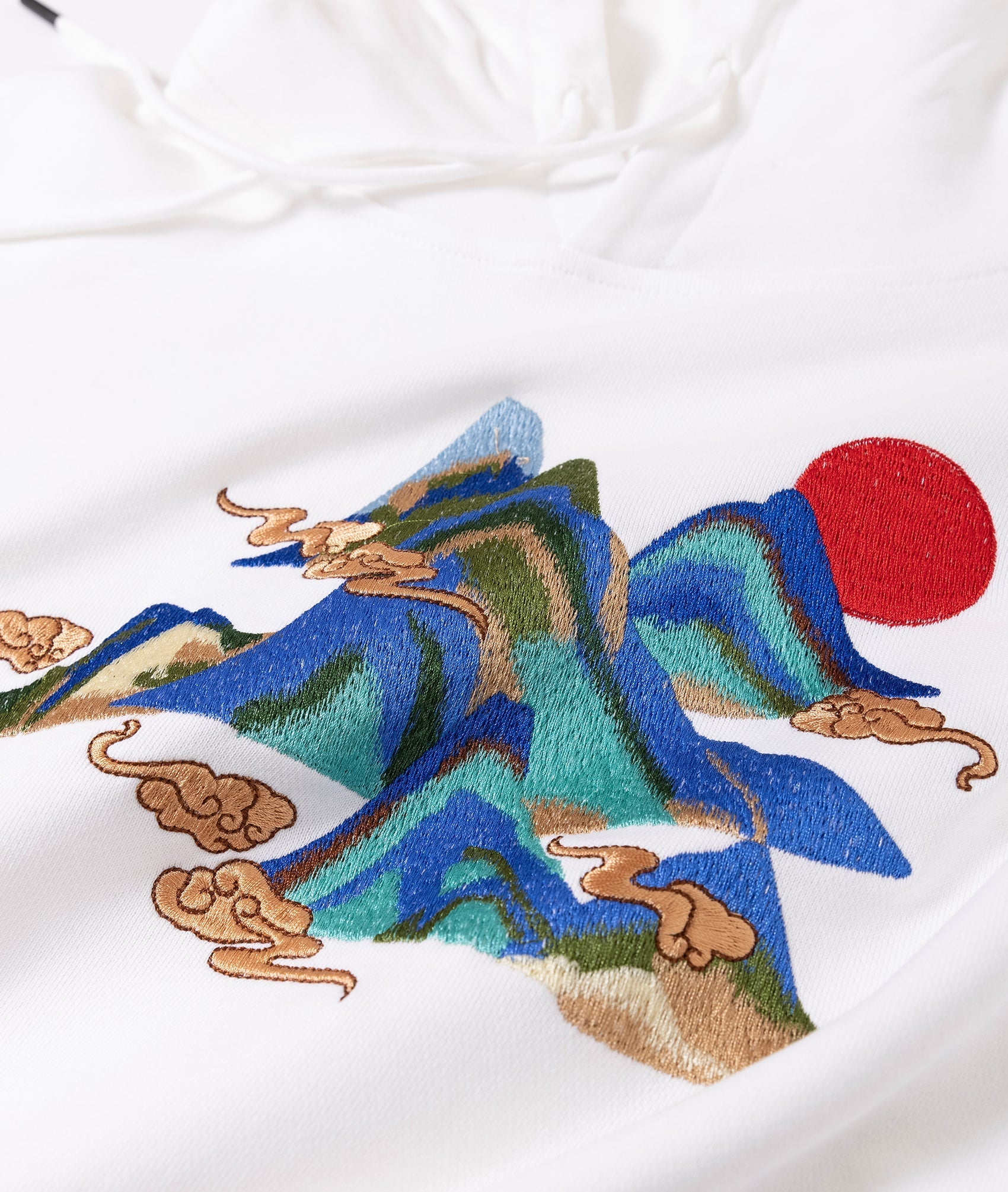 Mountains Embroidery Hoodie | KH9232