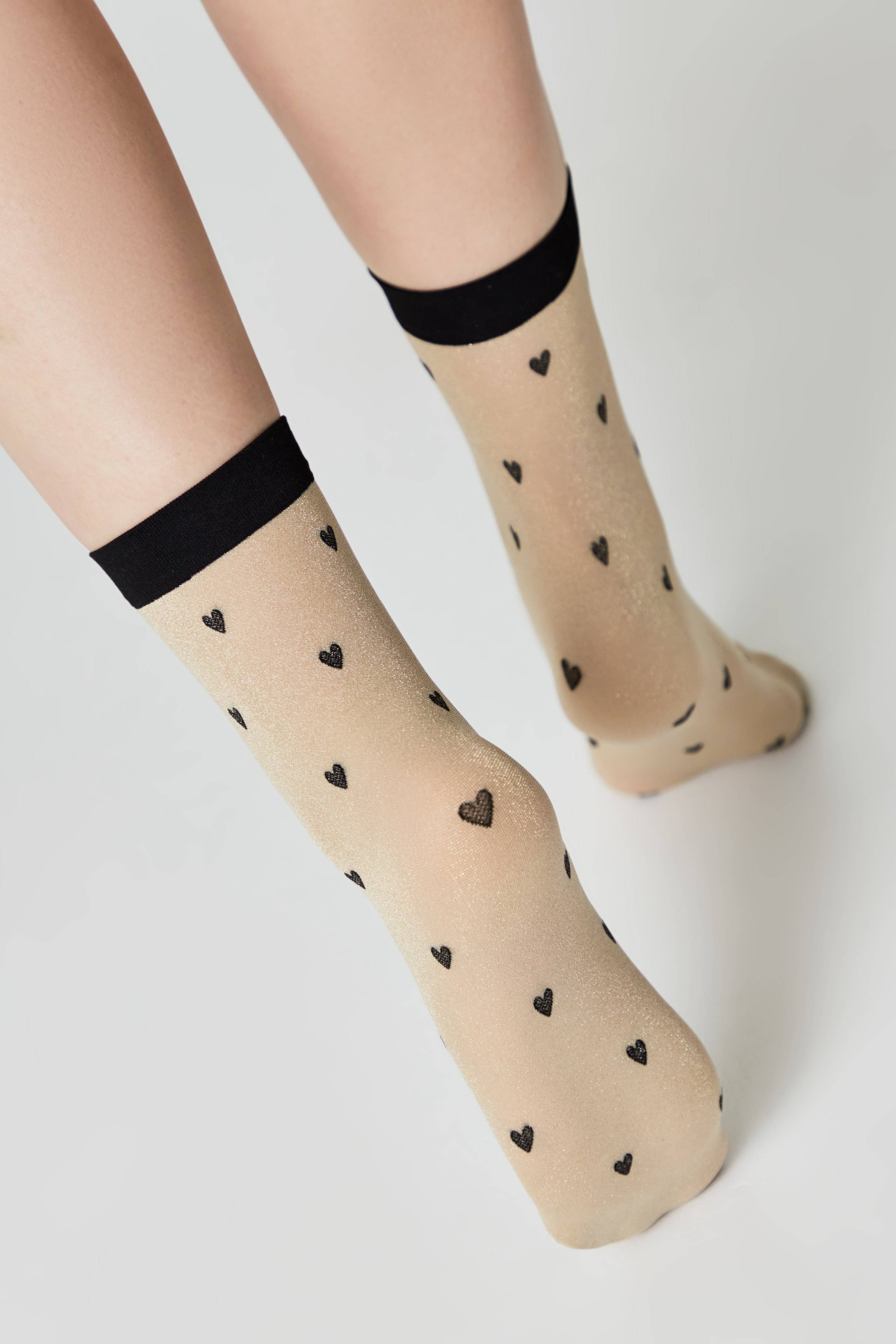 Shimmering Socks Conte Fantasy with "Hearts" Designs