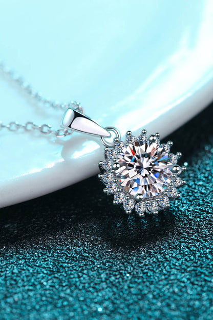 Sun Shape Silver Pendant Necklace 1 Ct Moissanite