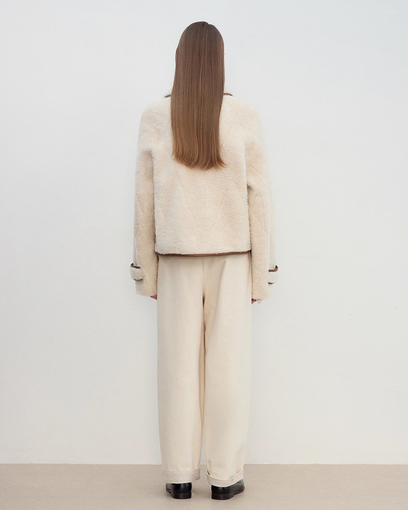 'Modern Milk Cafe' Hill Fur Merino Sheepskin Fur Women's Jacket