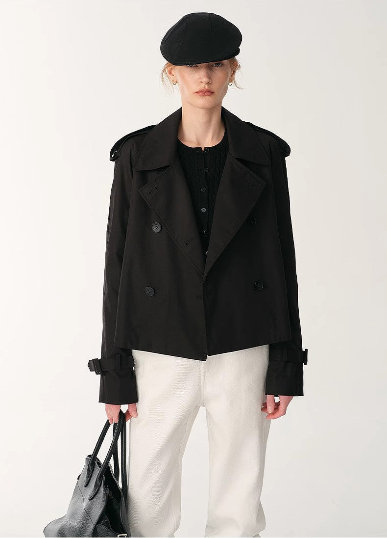 'Night Messenger' Anti-Wrinkle Waterproof Short Straight Windbreaker | Black