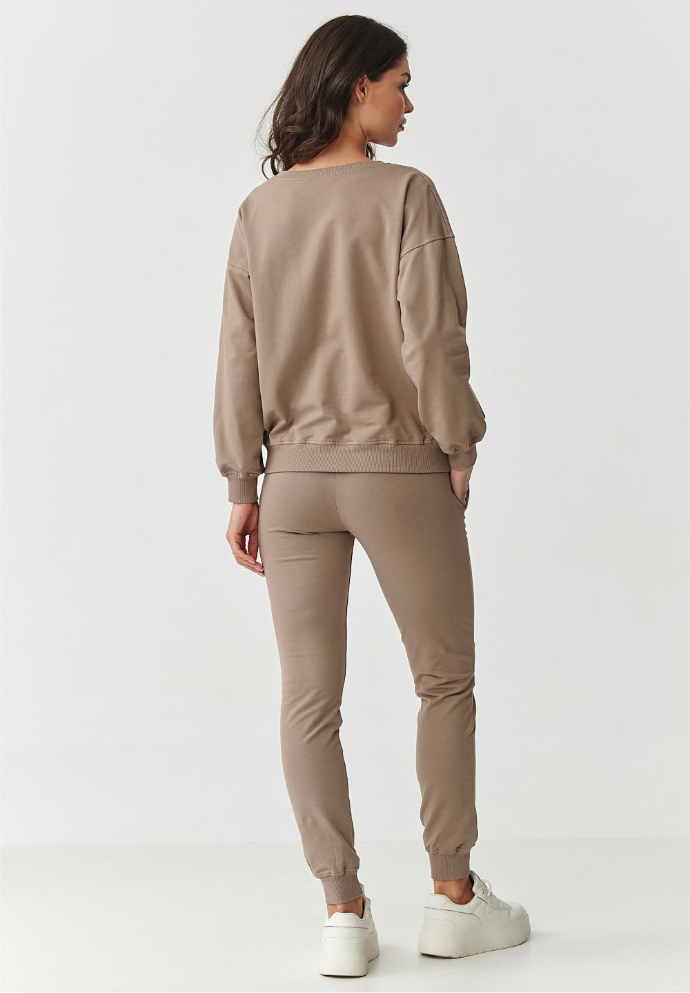 Relaxed Fit Sweatshirt and Sweatpants Tracksuit Set