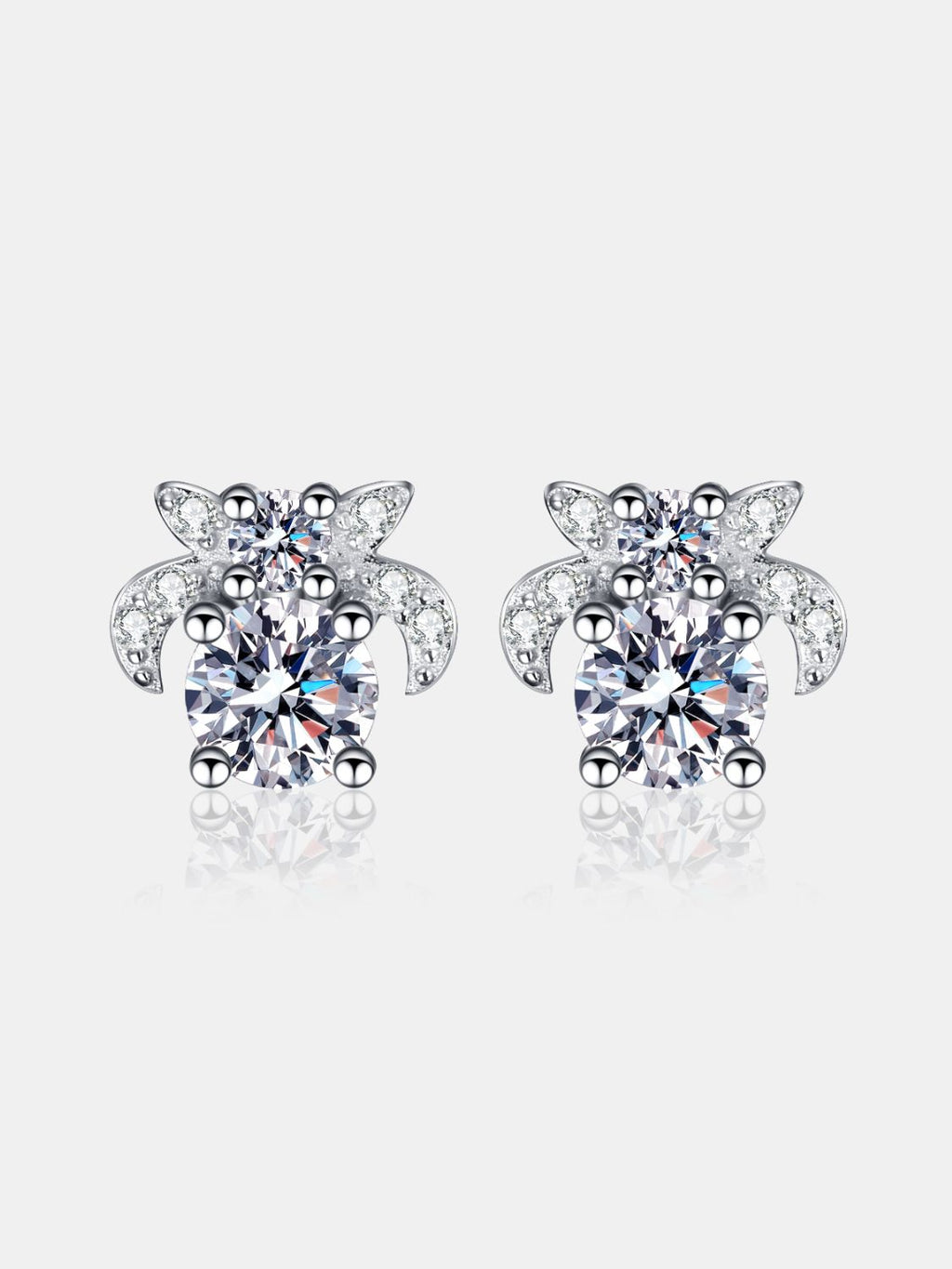 Lily Shape Silver Stud Earrings with 1 Ct Moissanite