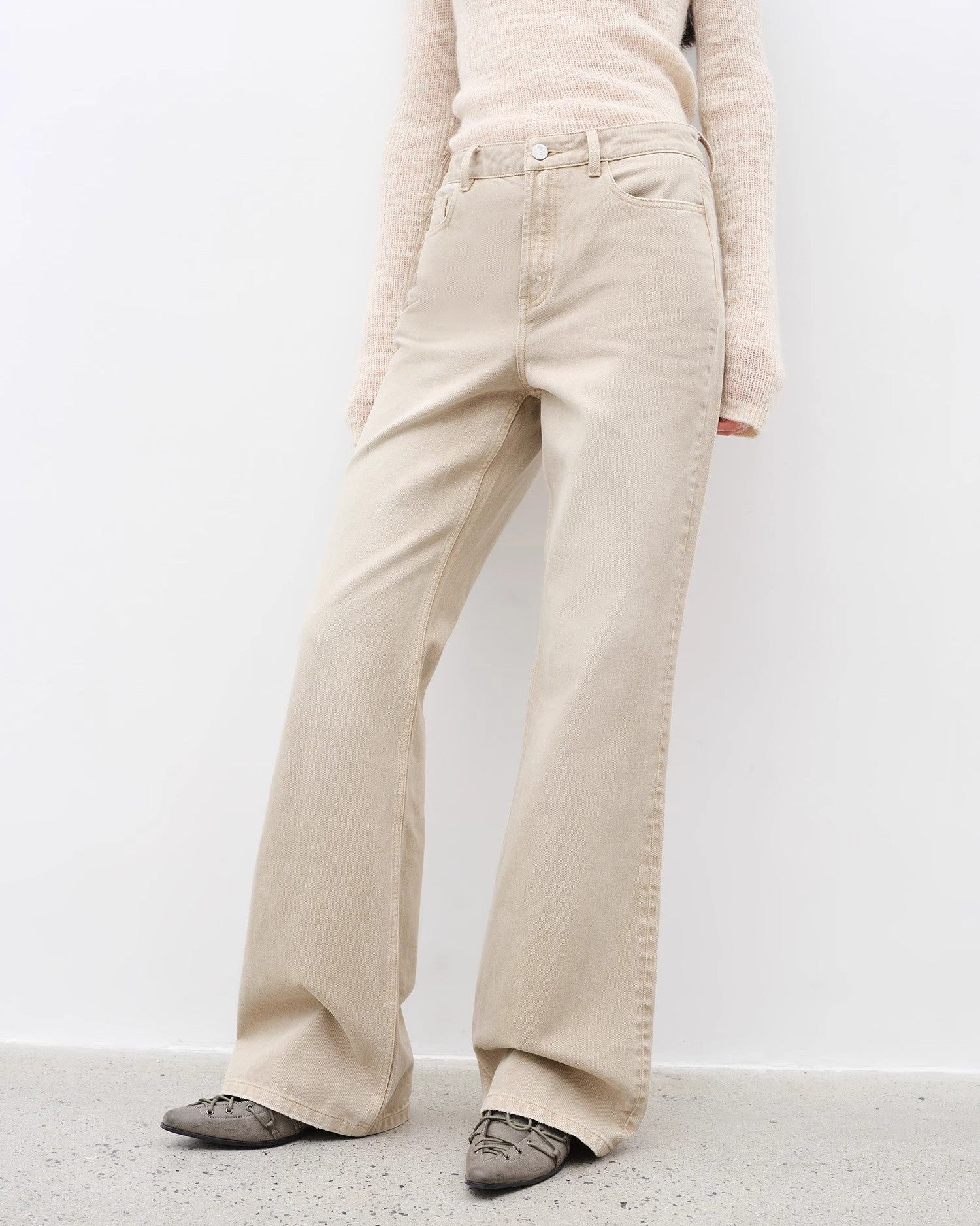 ‘Flare Mark’ Retro All-Season Slim Fit Versatile Washed Flared Jeans