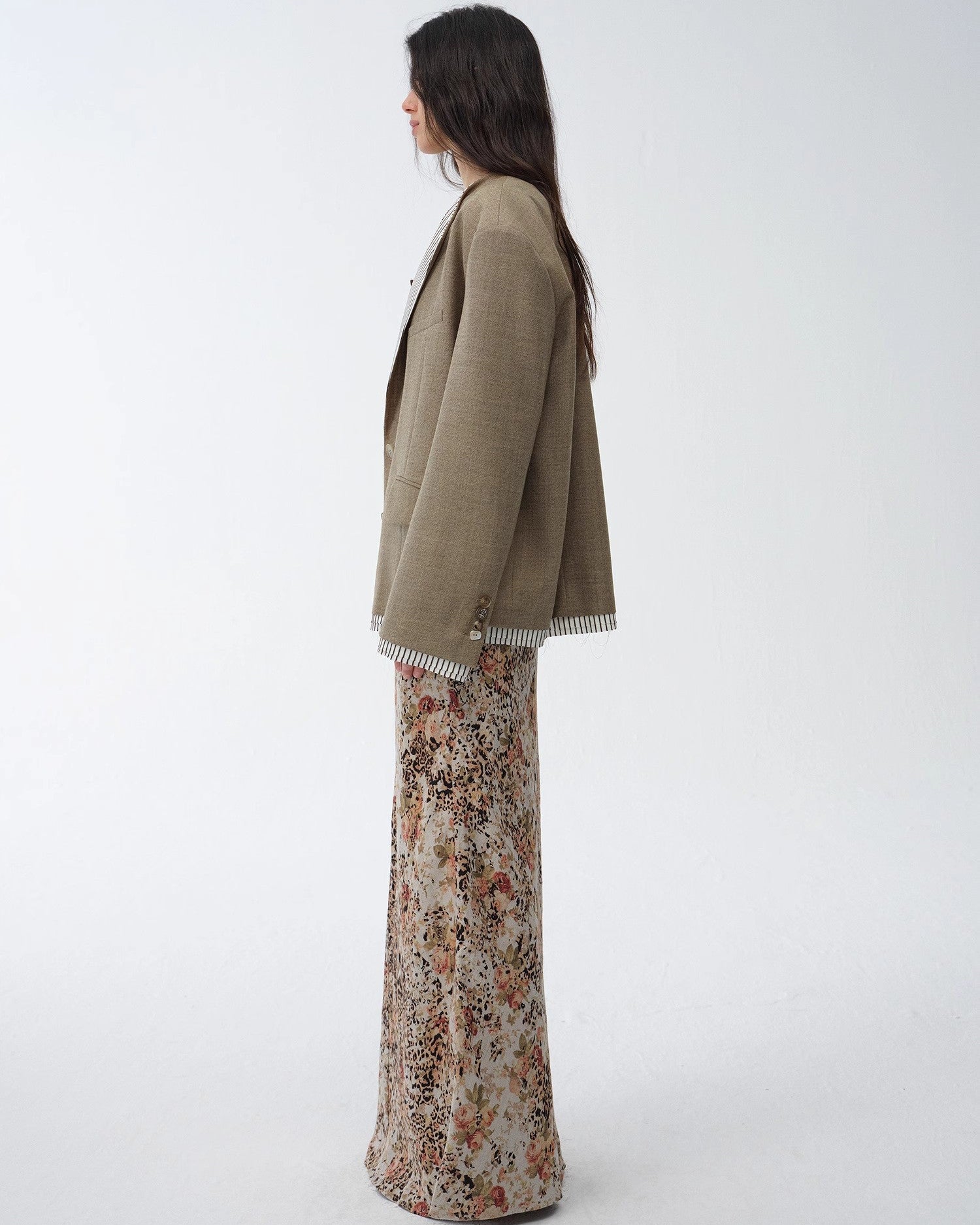 ‘London Diary’ Old Money Style Contrasting Lapel Wool Blazer