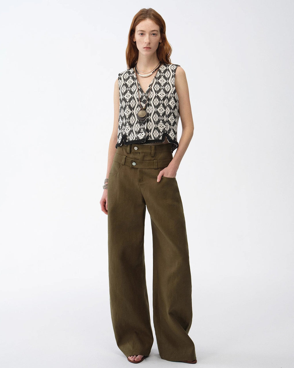 ‘Venice’ Classic Simple Silhouette Jacquard Ethnic Style V-Neck Vest