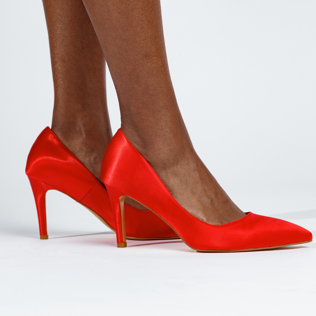 Capri Pumps Red