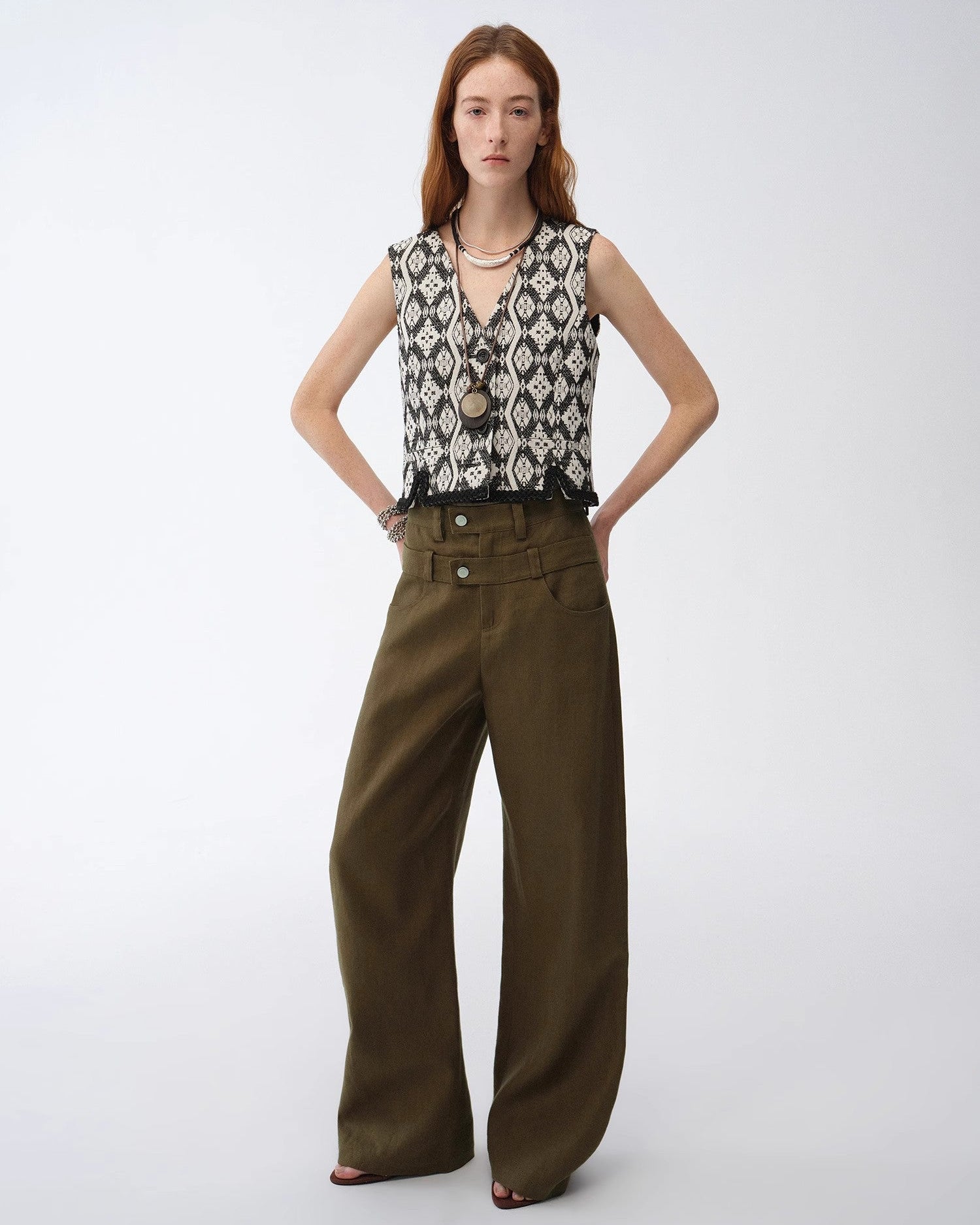 ‘Venice’ Classic Simple Silhouette Jacquard Ethnic Style V-Neck Vest