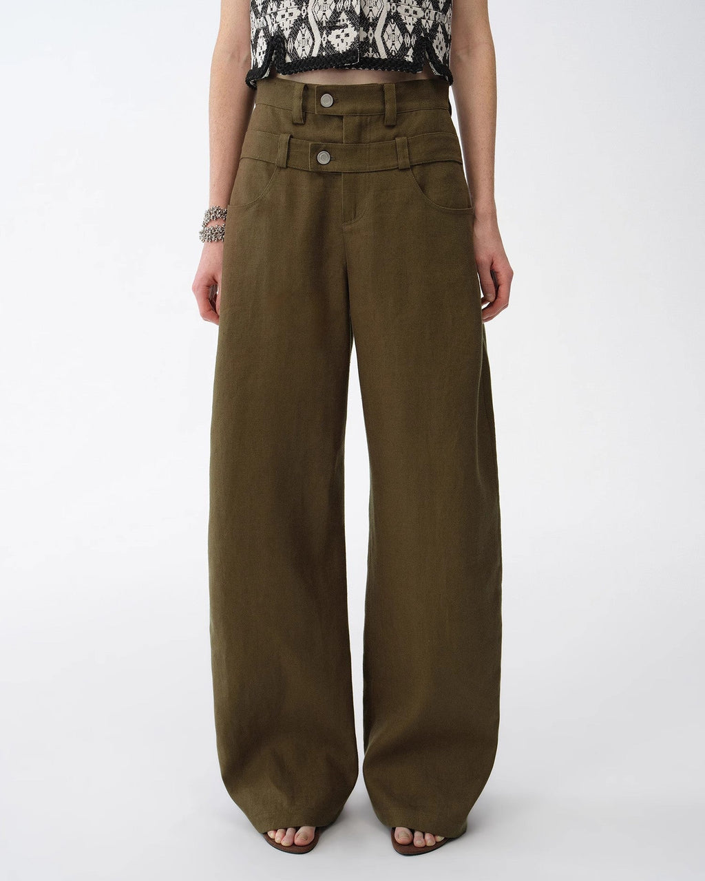 Old Money Style Linen Cut Scimitar Pants ‘Weiss Love Letter’