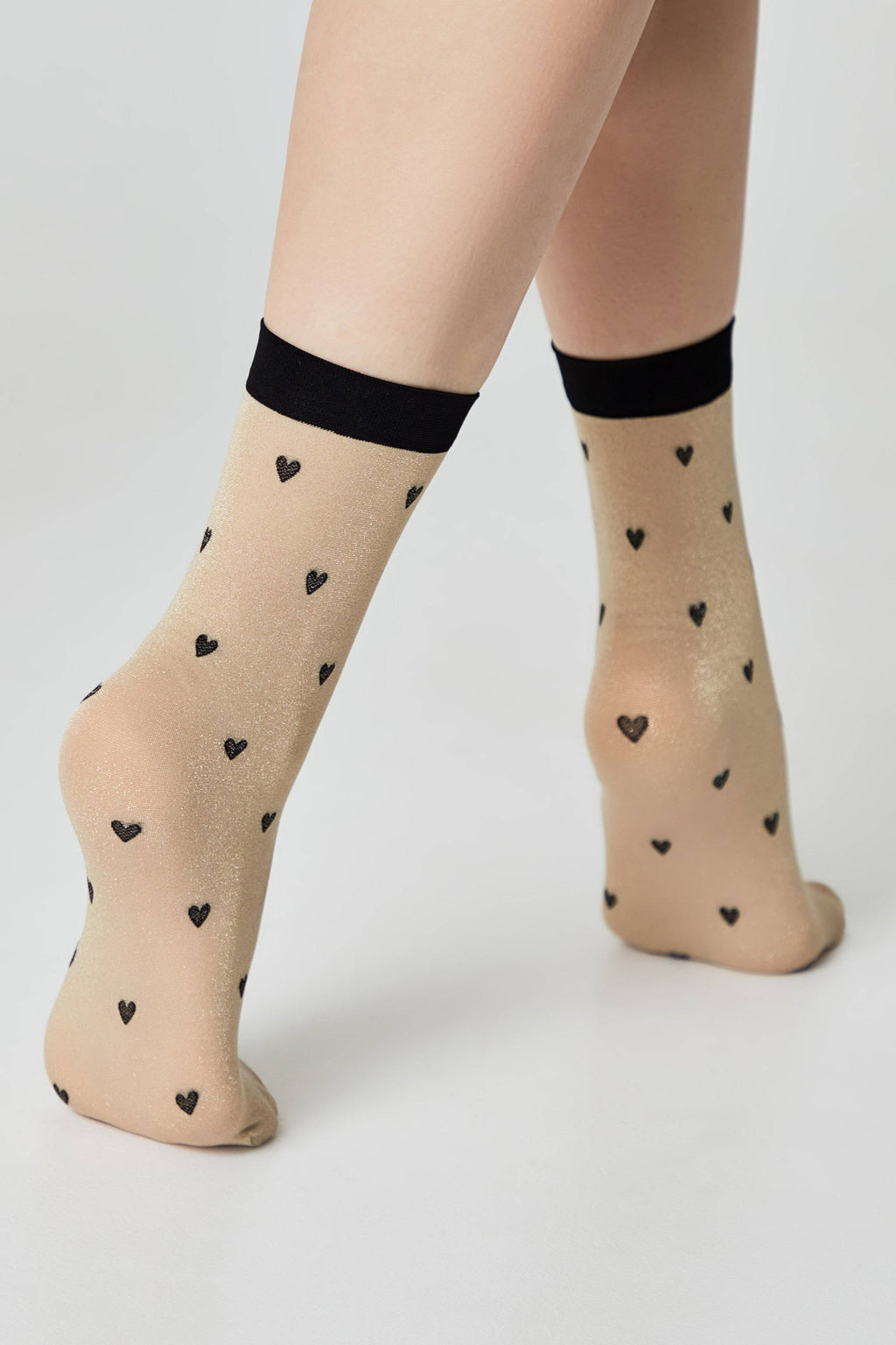 Shimmering Socks Conte Fantasy with "Hearts" Designs