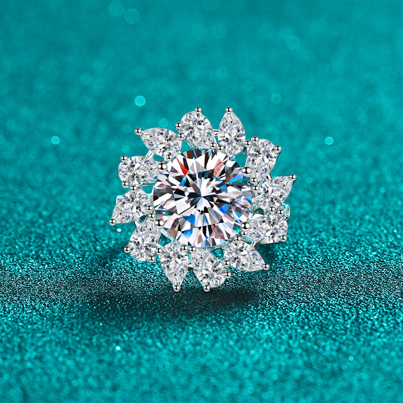 Flower Shape 5 Ct Moissanite Ring