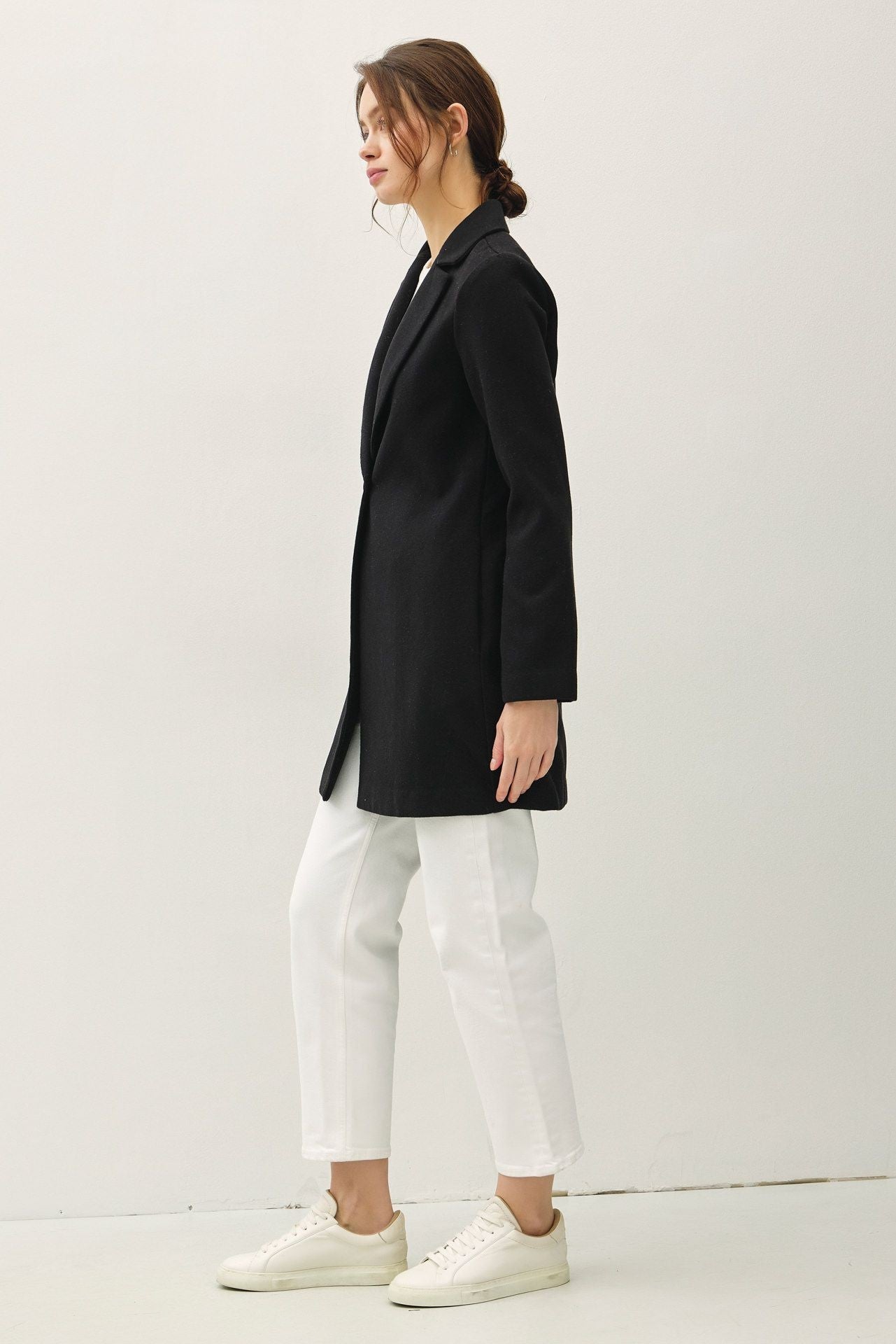 Single Button Light Coat with Pockets