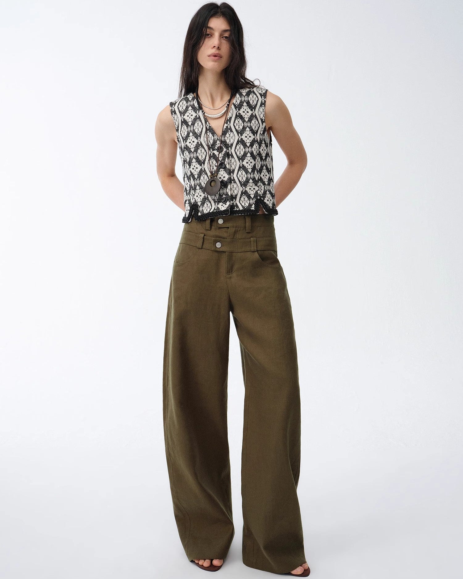 Old Money Style Linen Cut Scimitar Pants ‘Weiss Love Letter’